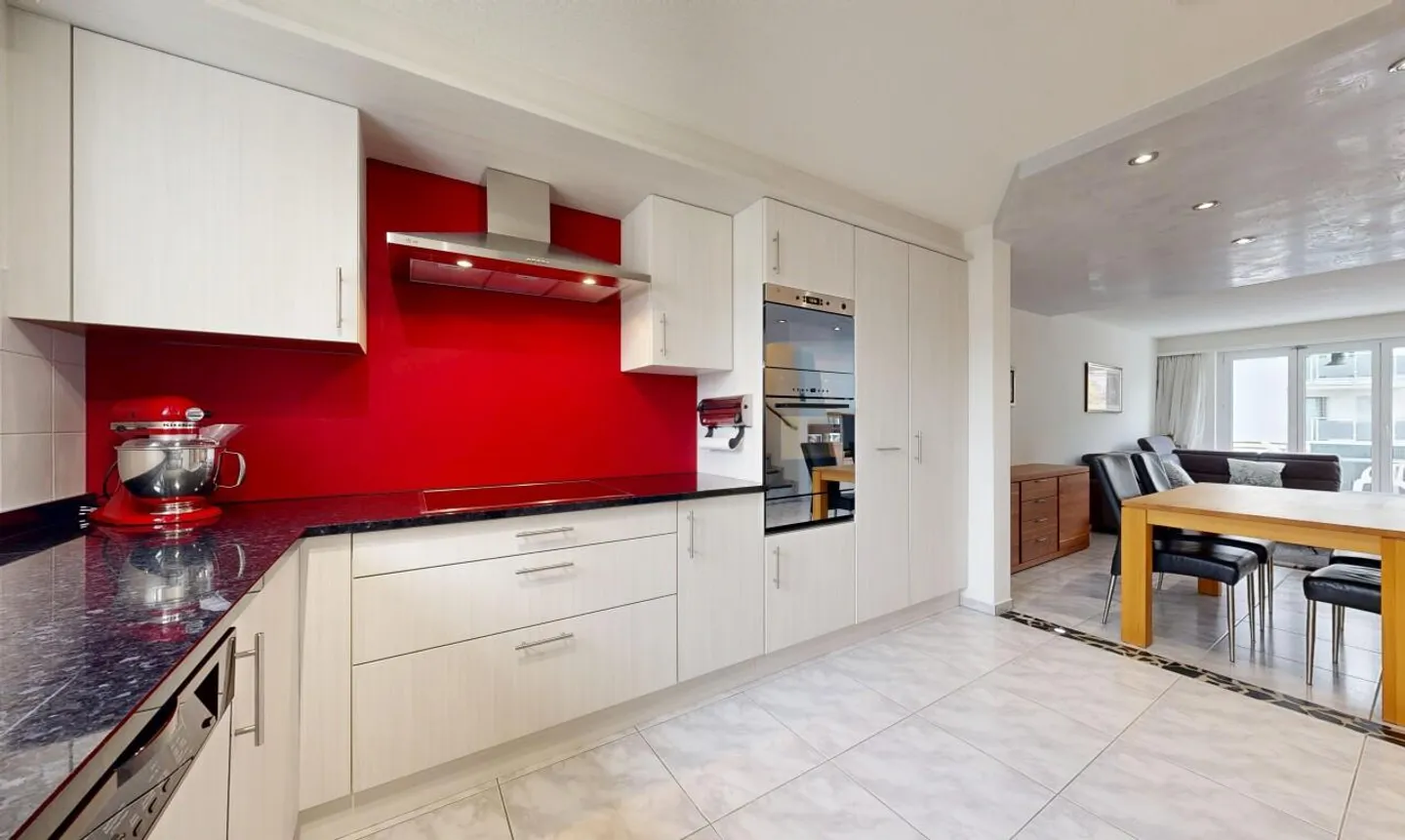 Appartement spacieux et lumineux de 5,5 pièces à Schübelbach - Photo 7 sur 11