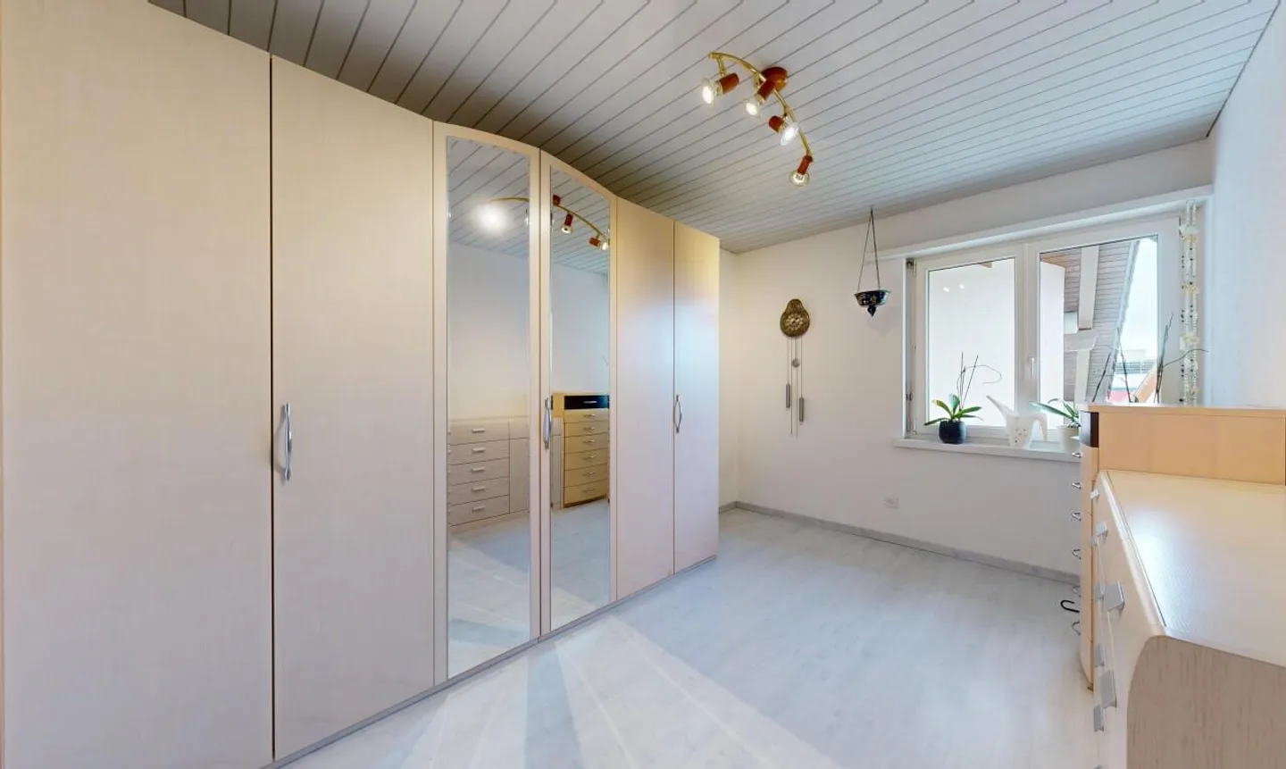 Appartement spacieux et lumineux de 5,5 pièces à Schübelbach - Photo 9 sur 11