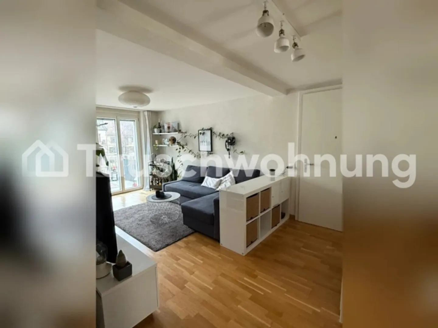 3-room apartment in Zurich, District 3 for exchange - Photo 1 of 12