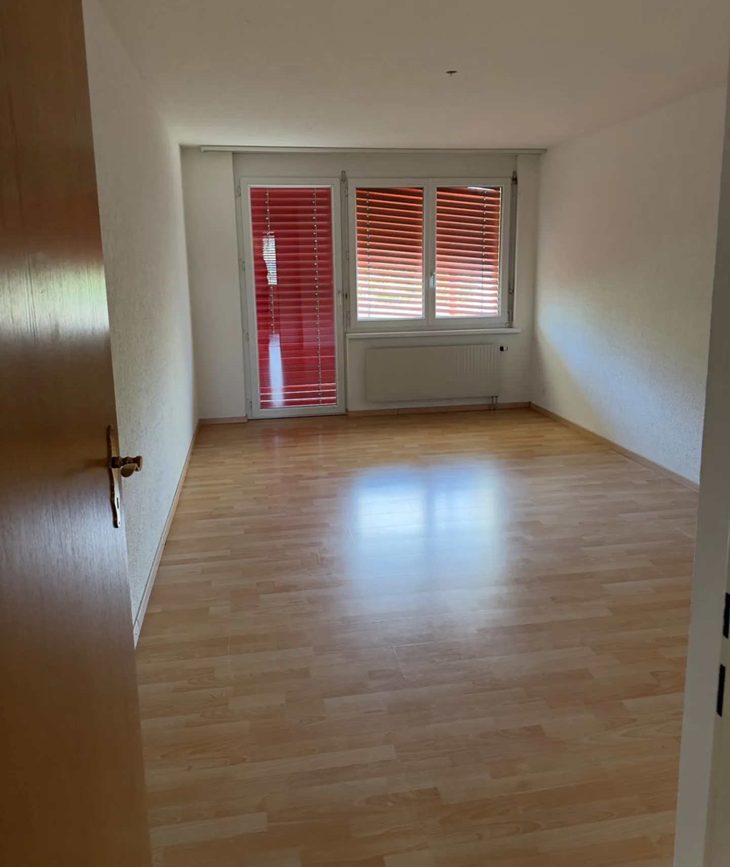 Apartment for rent - Photo 8 of 11
