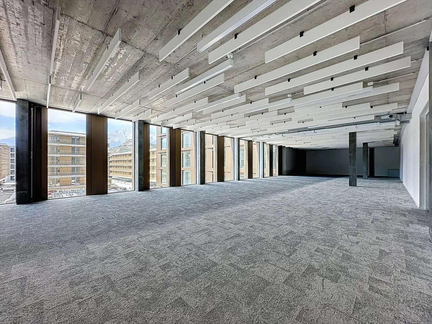 À louer au cœur de Sion, magnifiques bureaux partiellement meublés à partir de 70 m2 dans un nouveau quartier. - Photo 12 sur 12