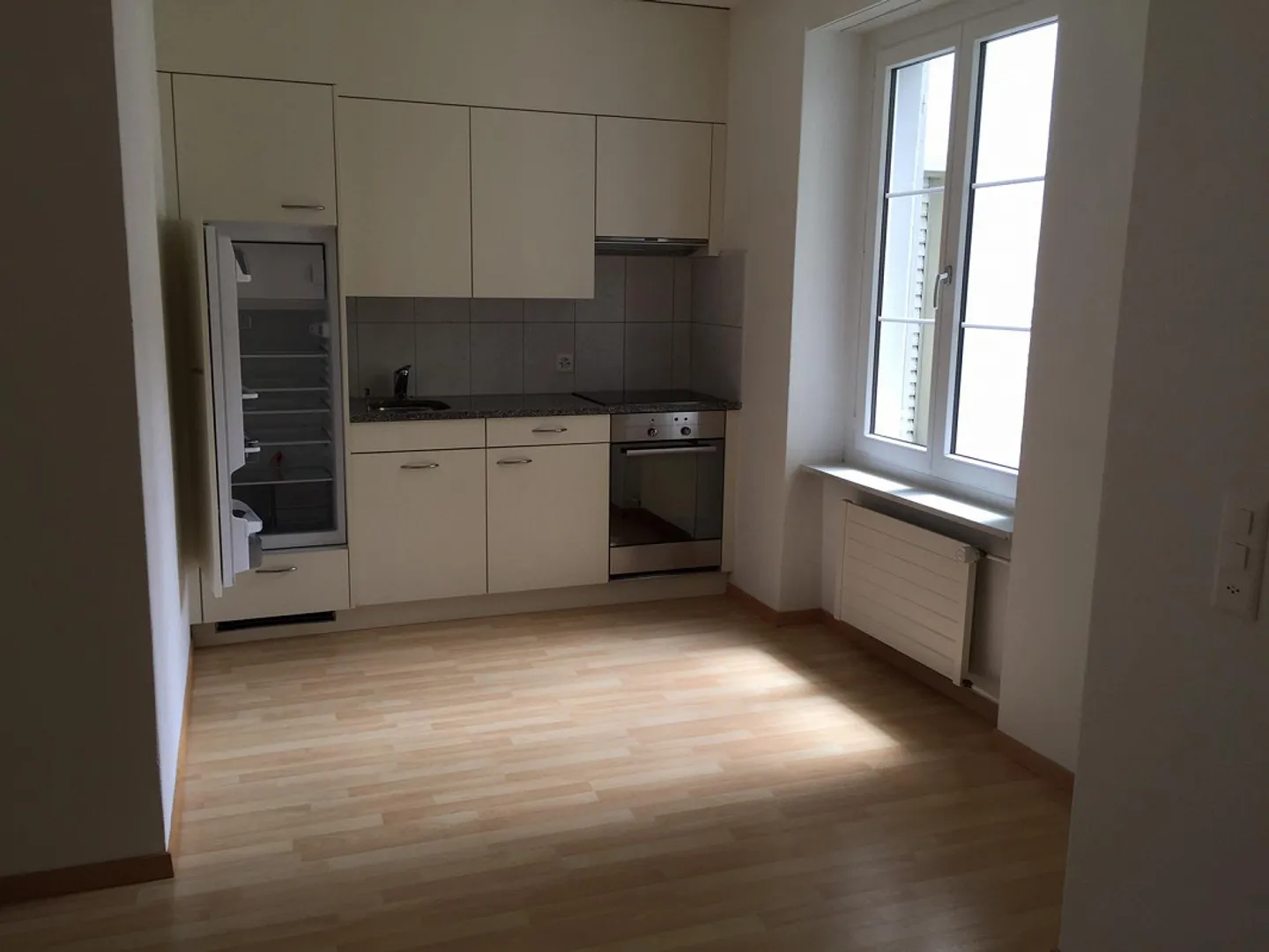 2 1/2-Room Old Town Apartment - Photo 1 of 5