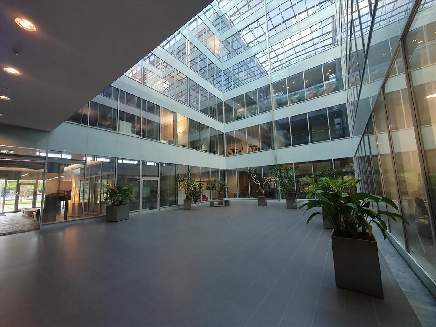Bureau Moderne à Genève - Photo 4 sur 8