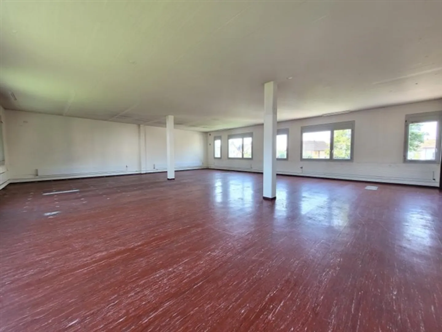 Swisscom Hinwil - Photo 2 of 4