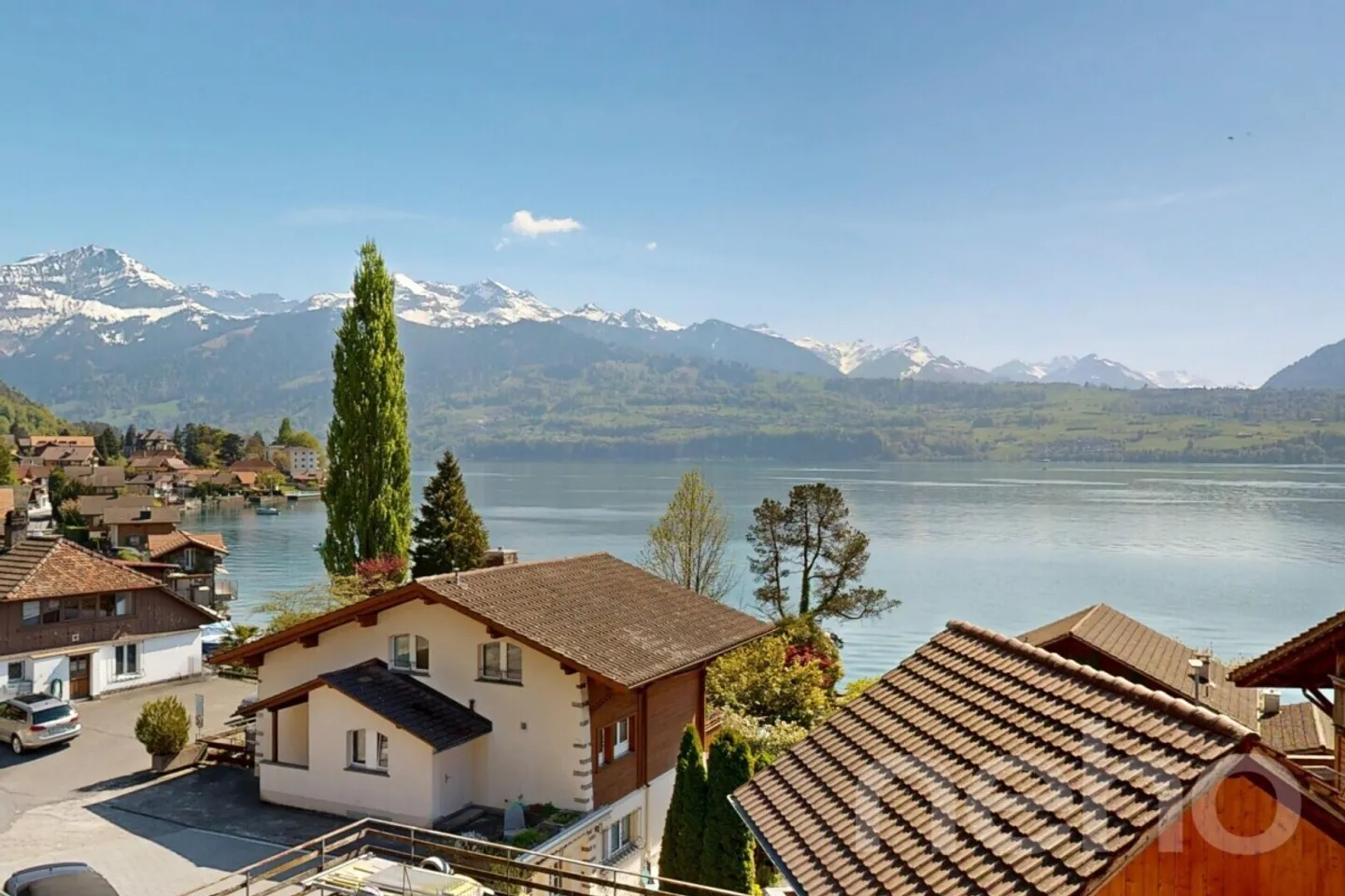 Lake View, Peace and Sun: Your 2.5-Room Apartment in Merligen - Photo 7 of 11