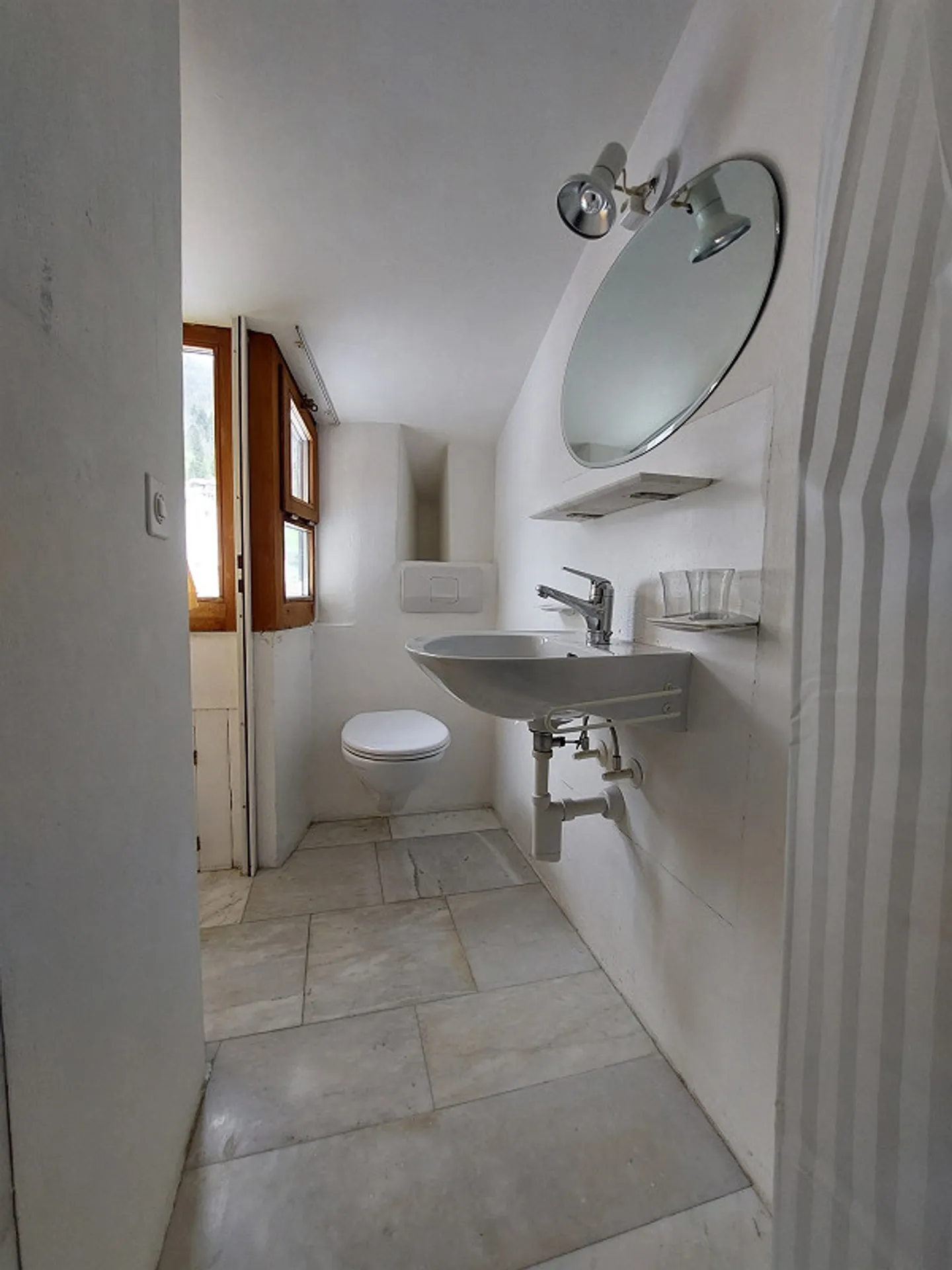 Appartement 1 pièce sur la Via Centrala 2, Ilanz - Photo 4 sur 5