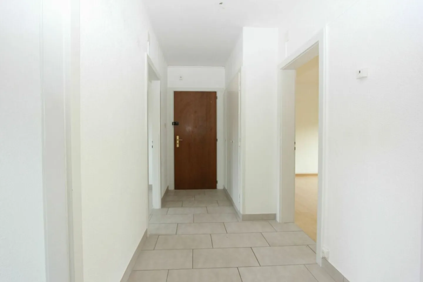 Brightly renovated 3.5-room investment apartment - Photo 11 of 14