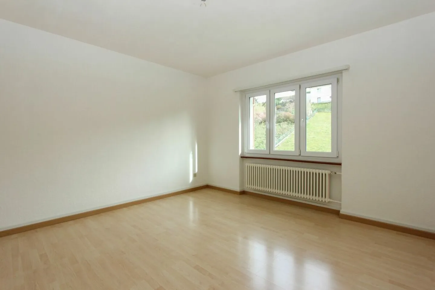 Brightly renovated 3.5-room investment apartment - Photo 8 of 14