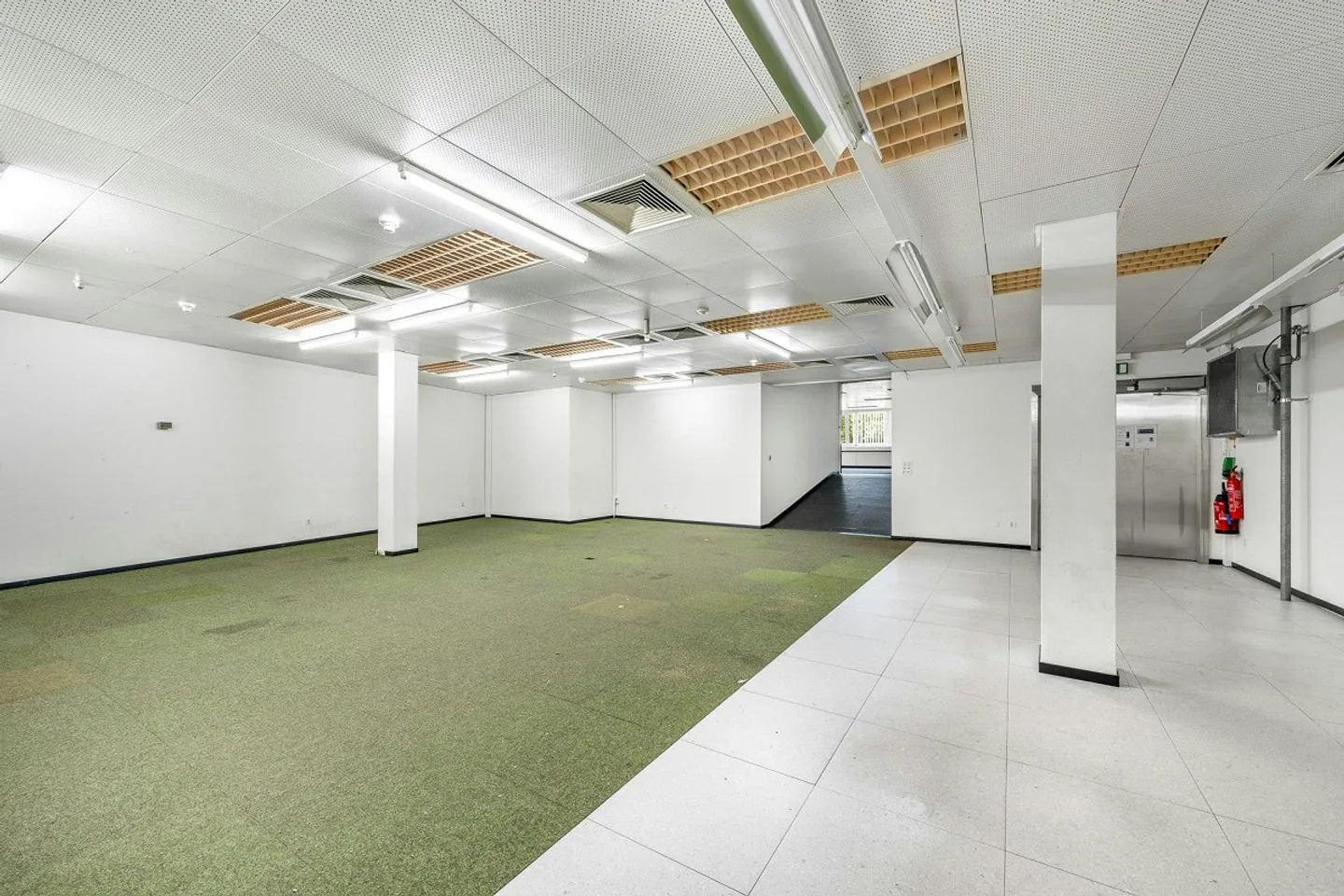 Büro & Lager in bester Lage - Foto 7 von 13