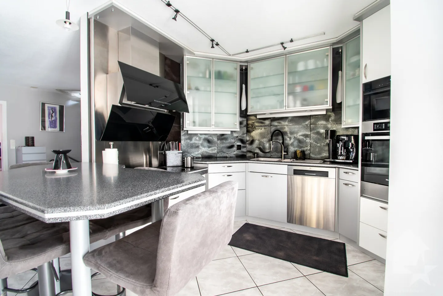 Chablais Vaudois, Einfamilienhaus 6,5 Zimmer in der Nähe der Natur - Foto 4 von 20