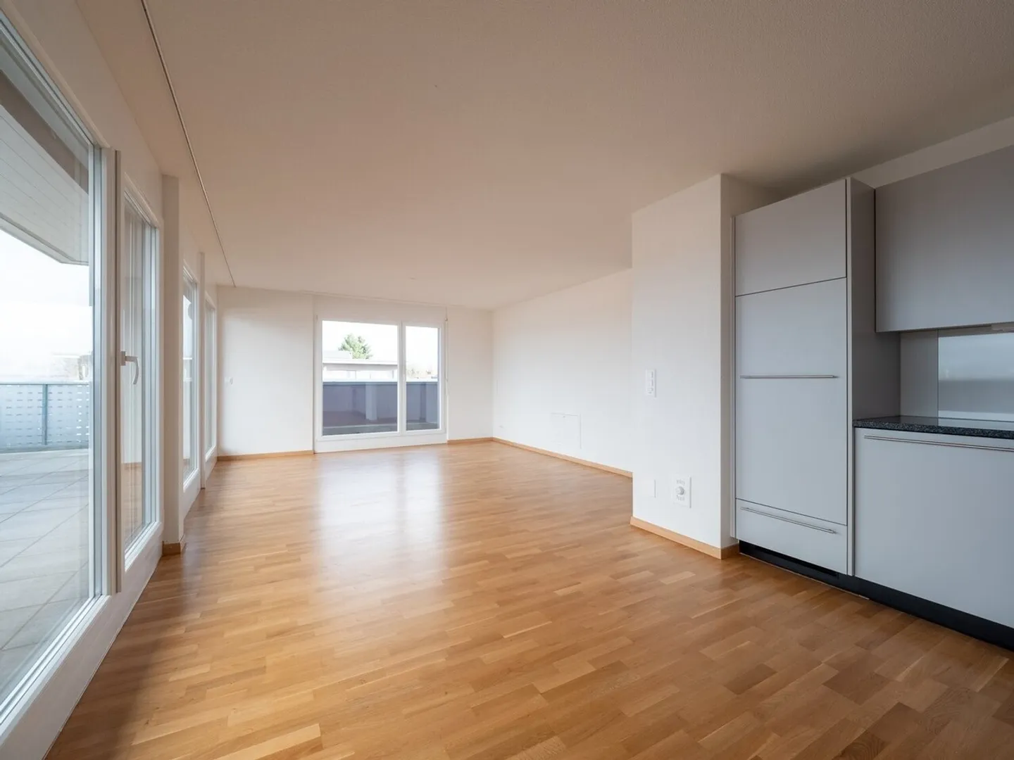 Appartamento 2,5 locali con terrazza a Payerne! - Foto 7 di 10