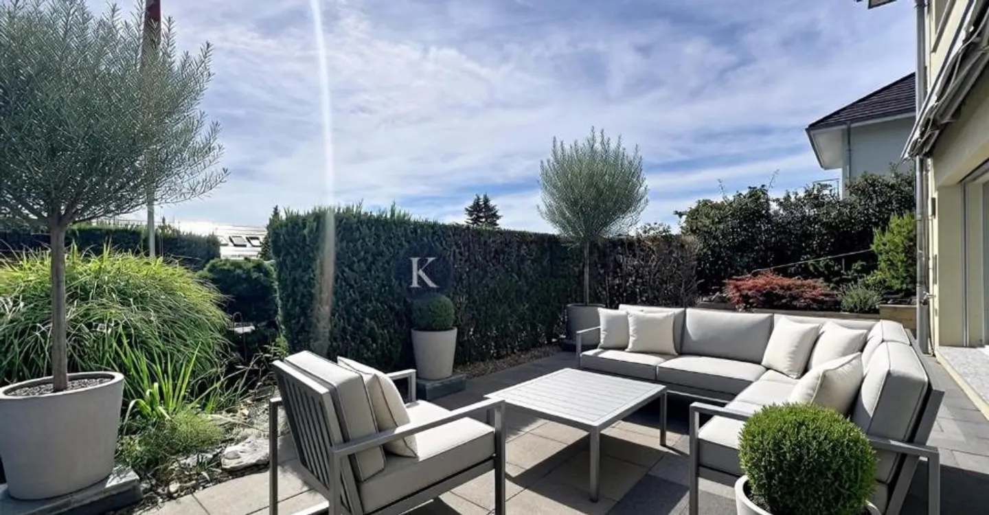 Villa moderne avec terrasse spacieuse - Photo 11 sur 11
