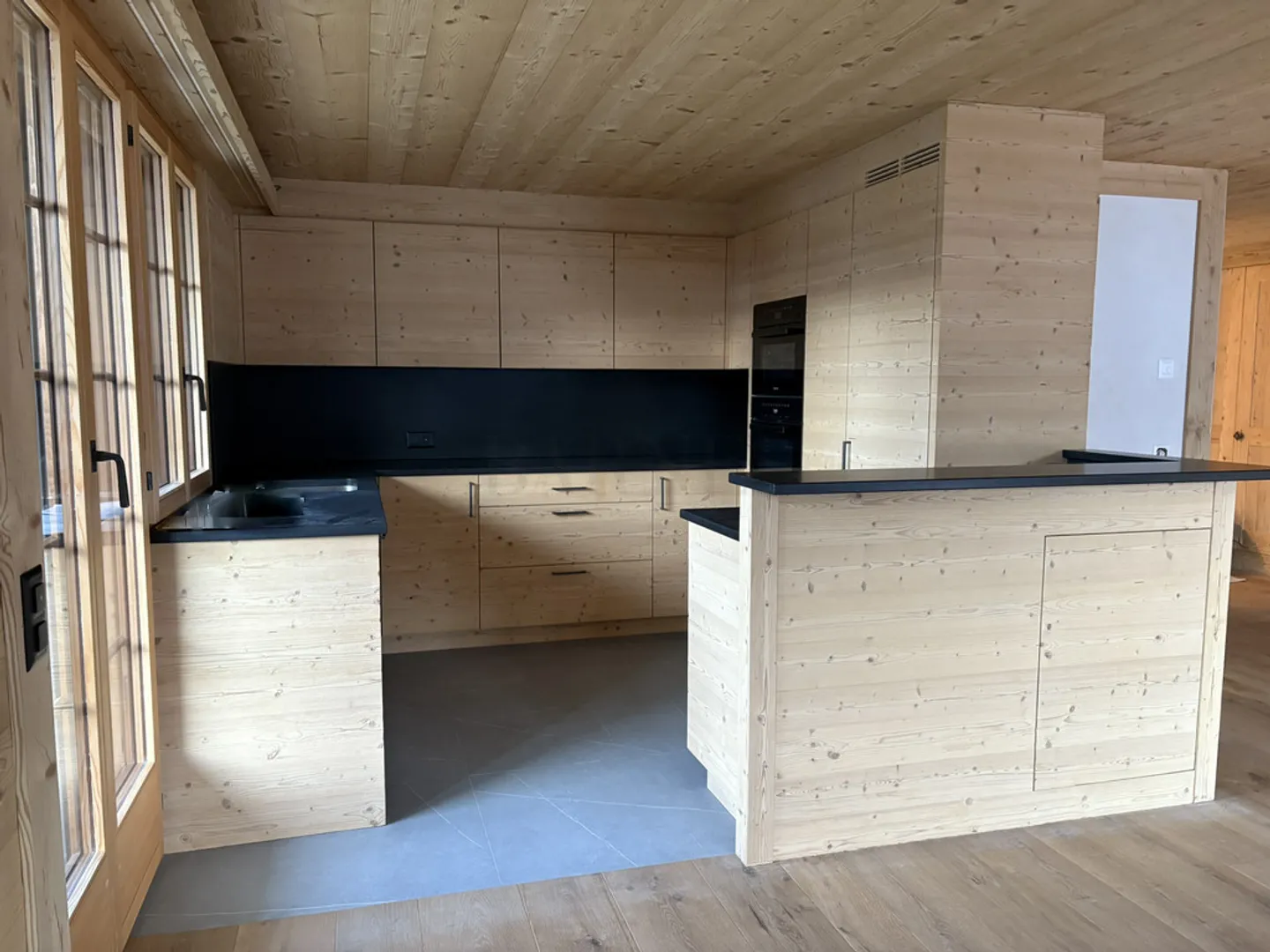 4,5-Zimmer-Wohnung - Foto 2 von 11