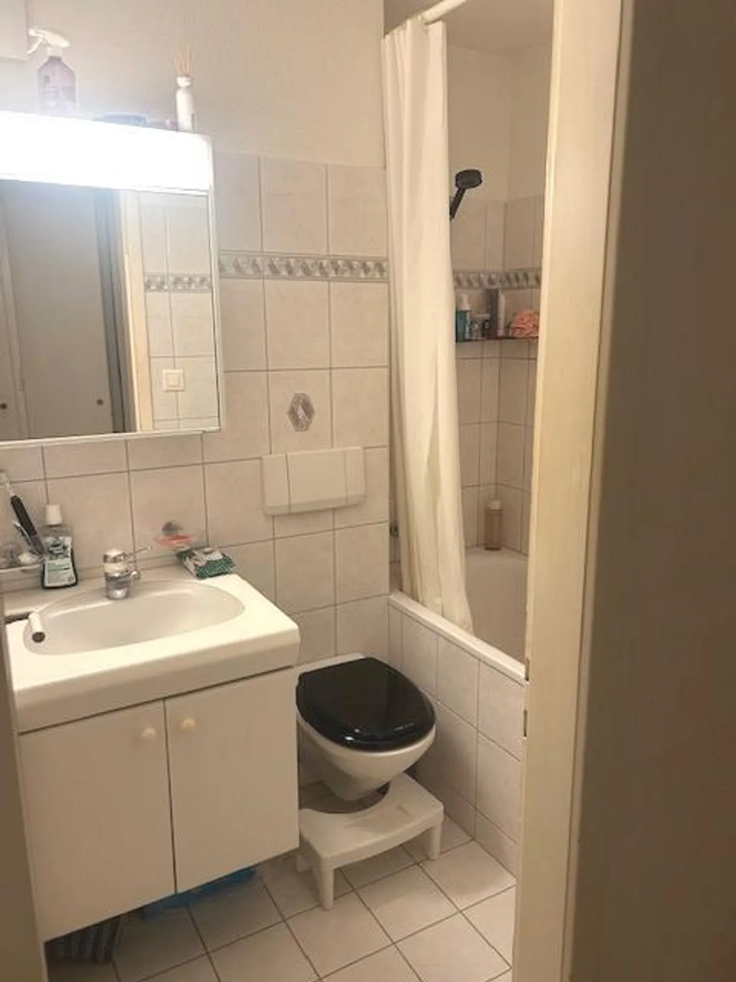 Petit mais à moi. Vivre près de Neuörlikon. - Photo 4 sur 6