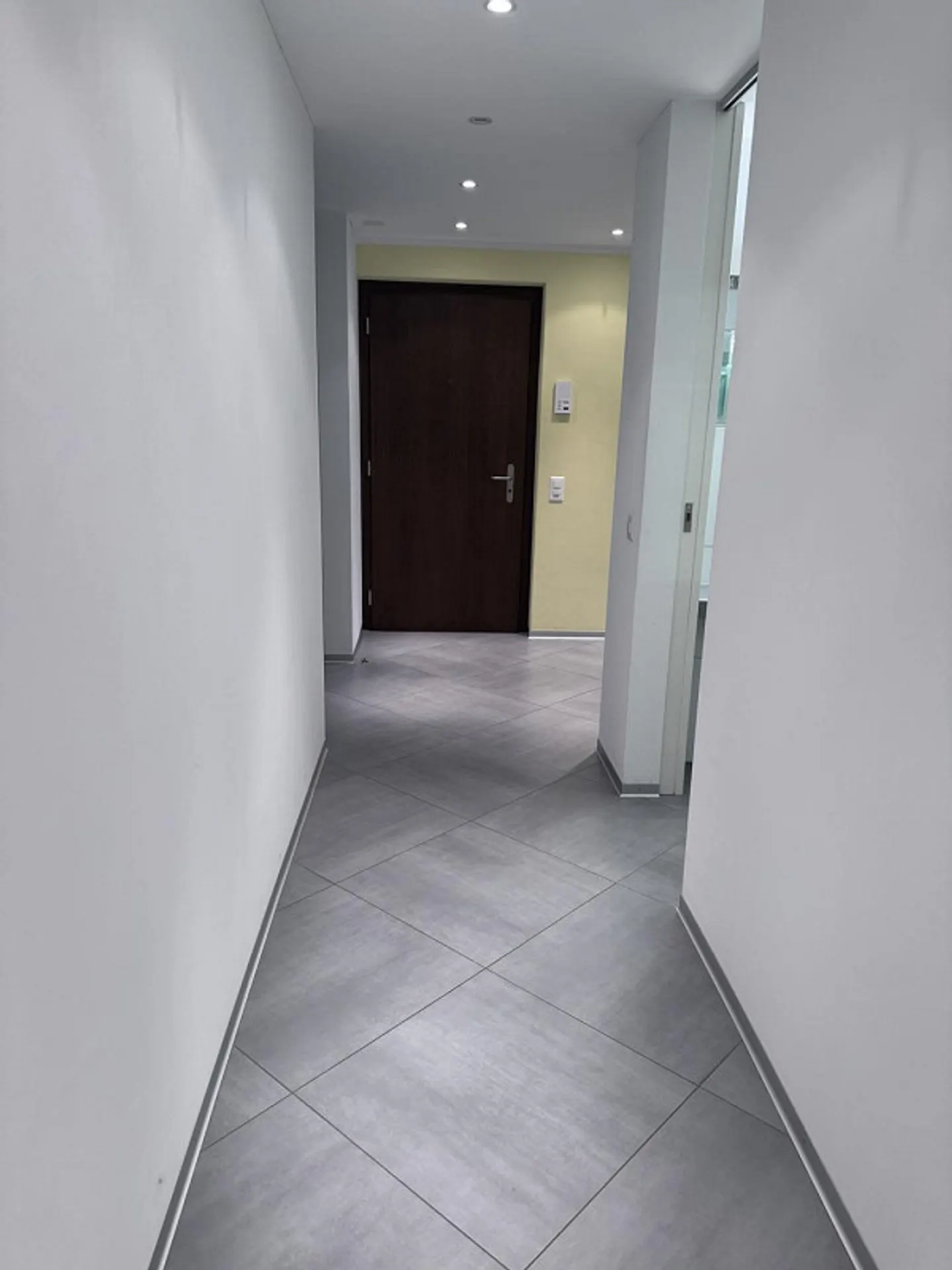 APPARTAMENTO 3.5 STANZE 1° PIANO - Foto 11 di 17