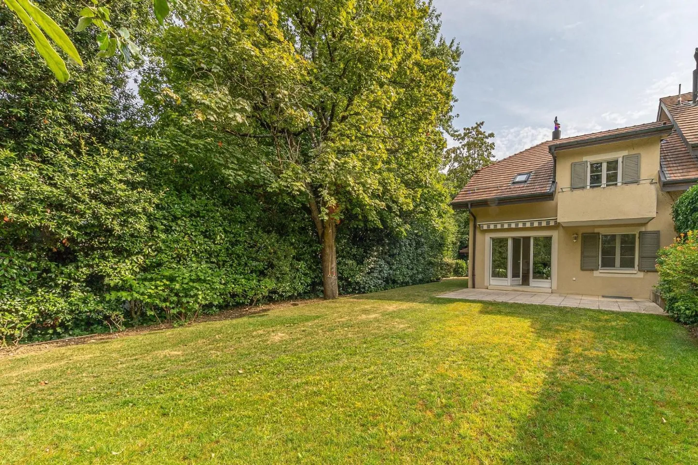 Villa 6 camere - Foto 1 di 10