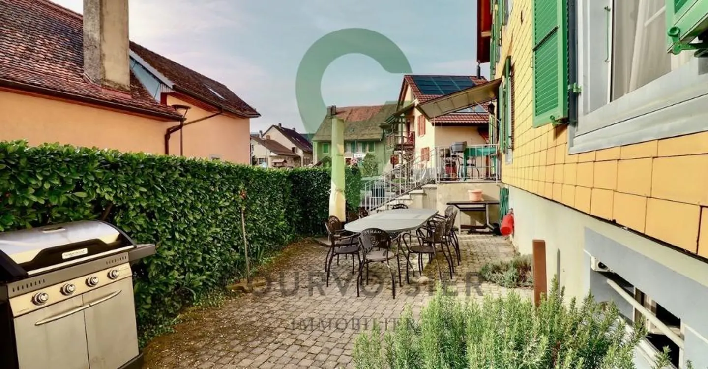 Casa di carattere con annessi e grande potenziale - Foto 9 di 12