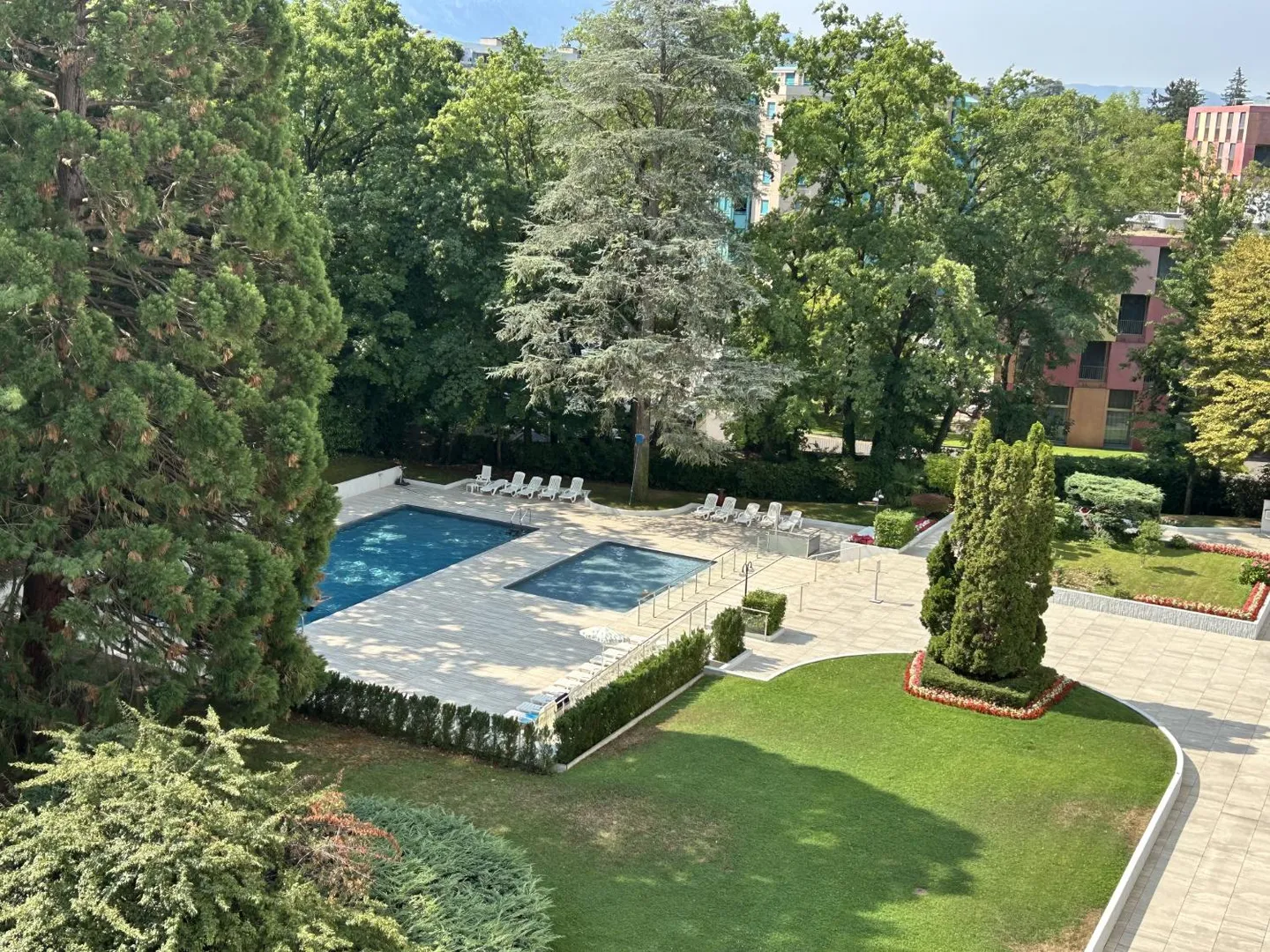 Grand studio (2 pièces) meublé avec loggia et accès à un parc magnifié - Photo 7 sur 7