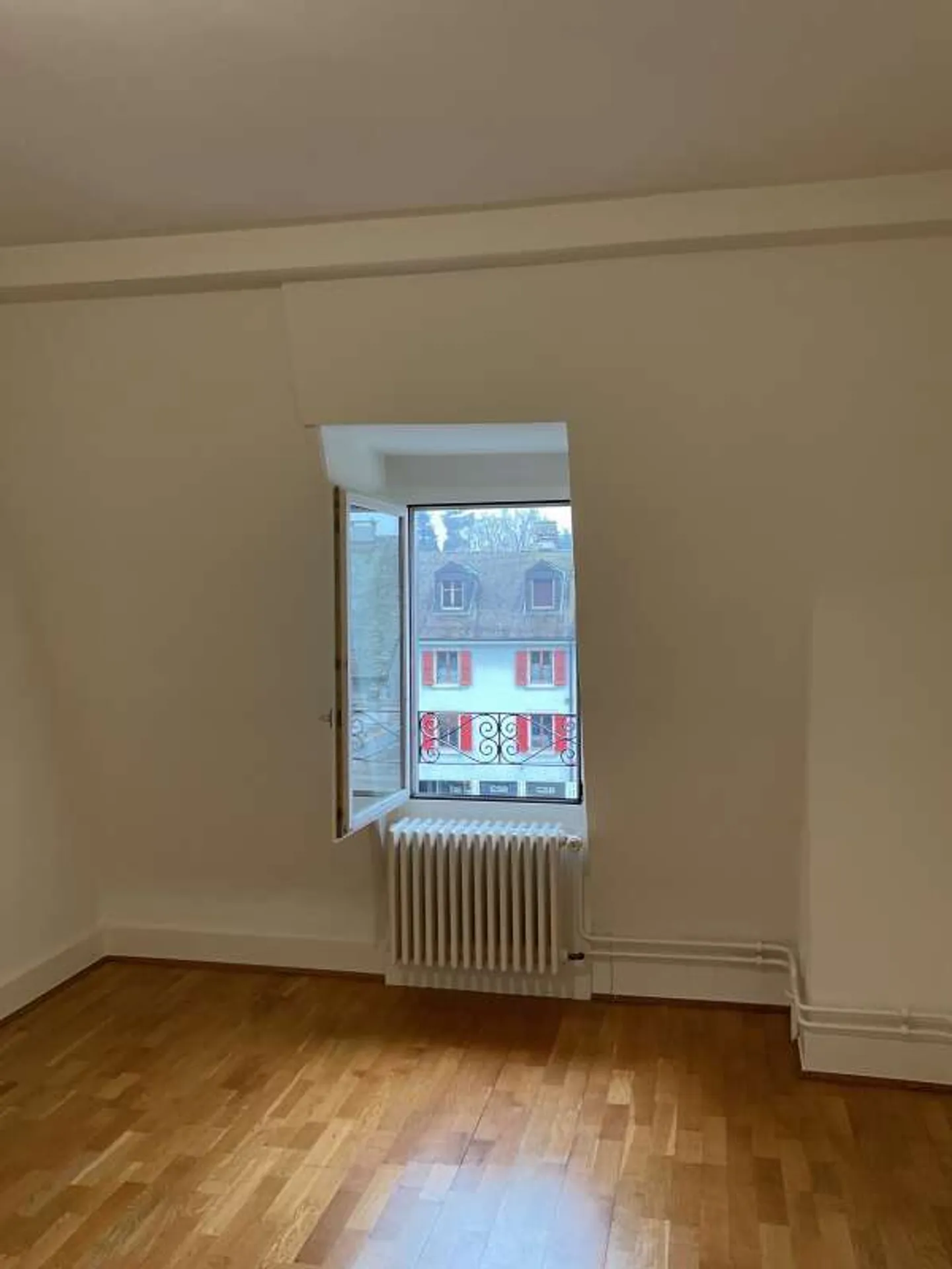 Bellissimo appartamento di 3 stanze con vista sul lago - Quai de Versoix - Foto 2 di 4