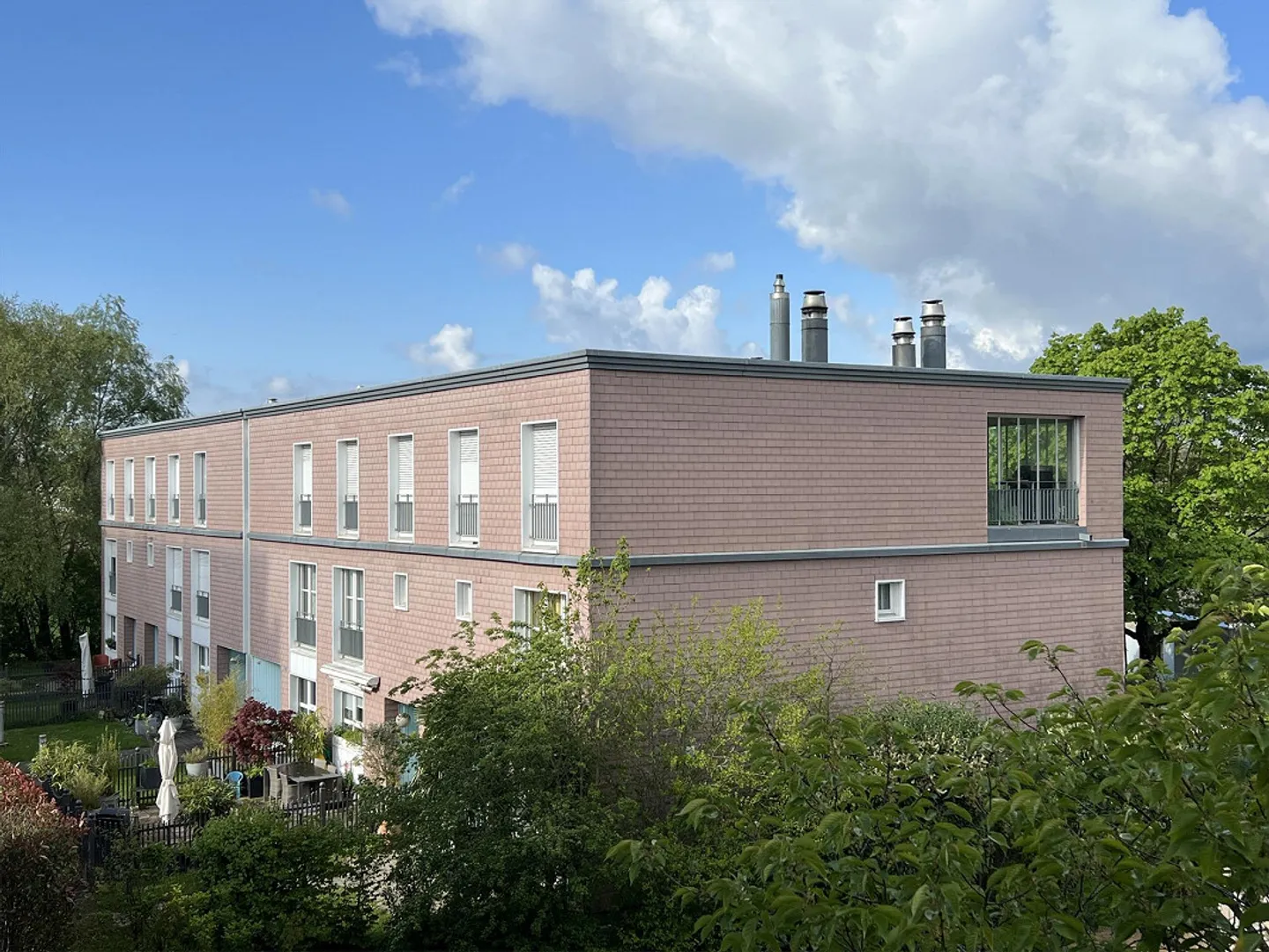 Appartamento duplex attraente a Nidau! - Foto 1 di 7