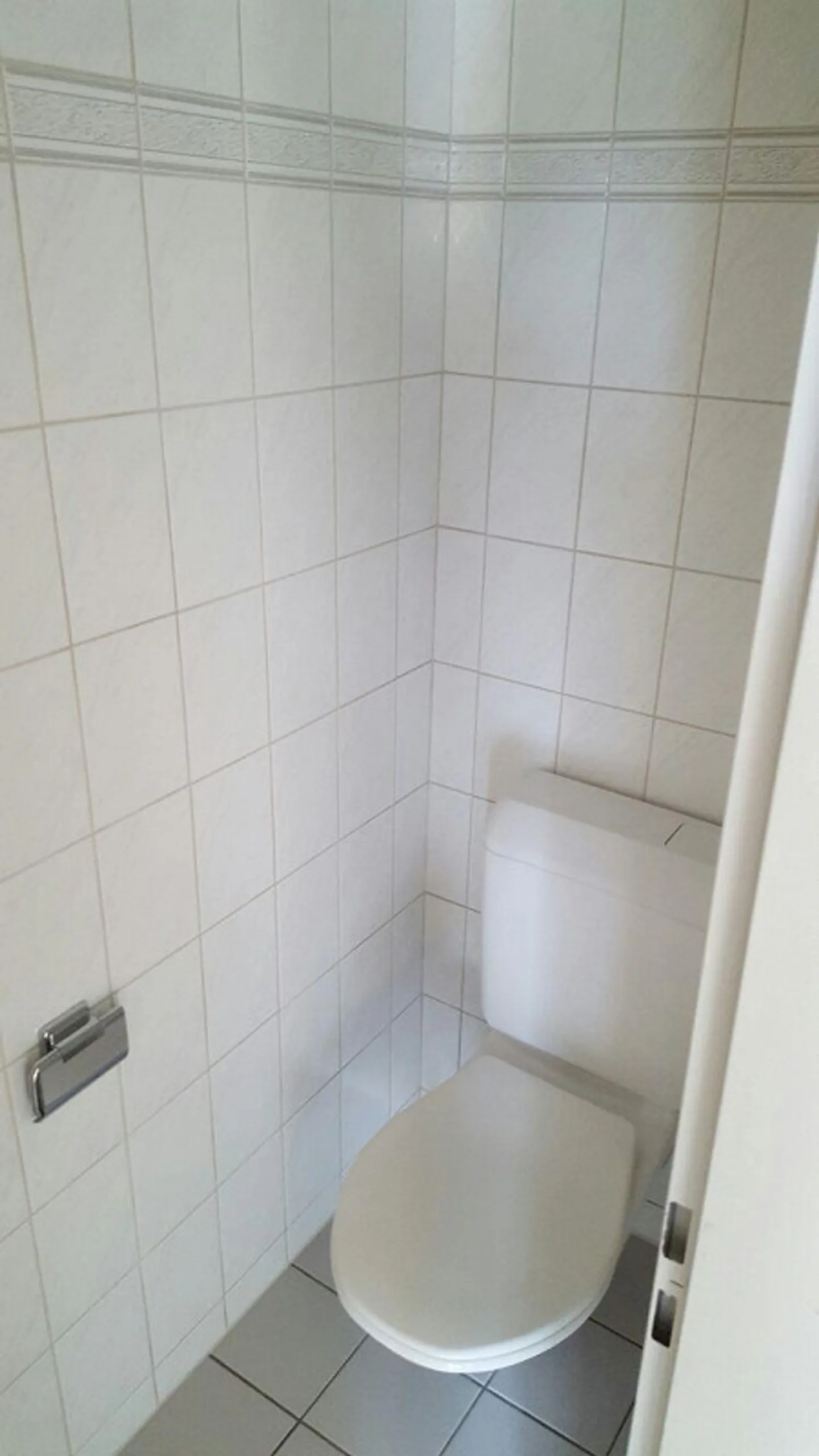 Appartamento duplex attraente a Nidau! - Foto 6 di 7
