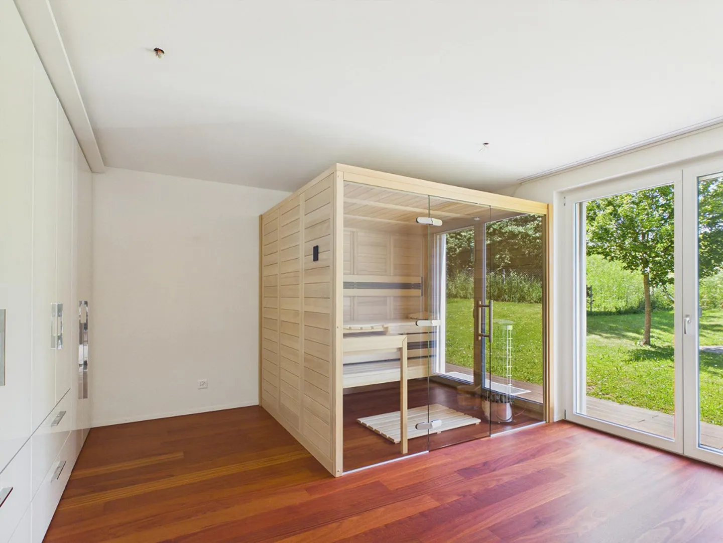Luxurious garden apartment with large seating area in Stein am Rhein - Photo 6 of 15
