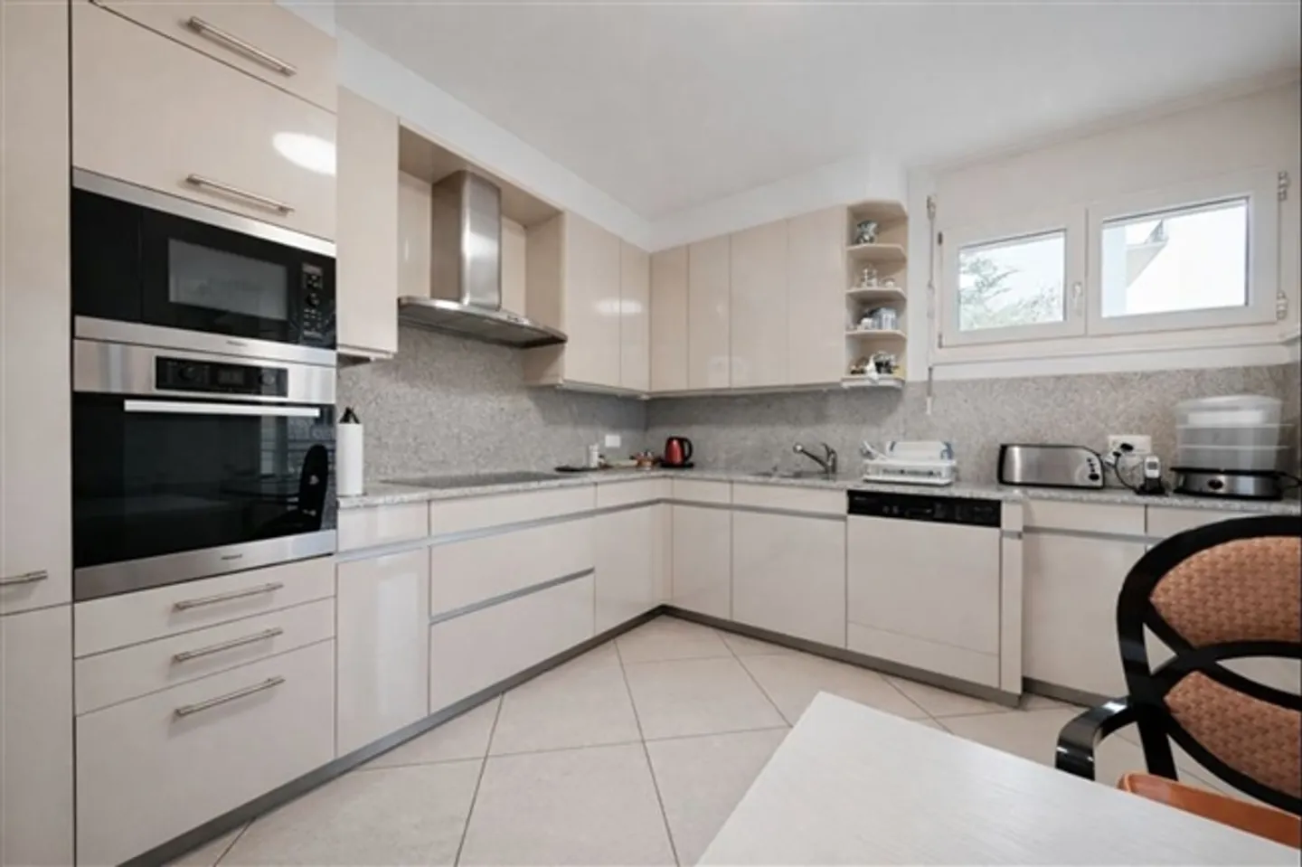 4,5-Zimmer-Wohnung in Lugano - Foto 3 von 6