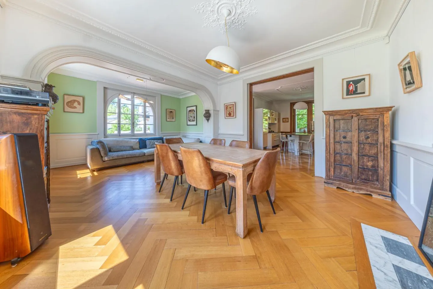 Haus mit 12 Zimmern - Foto 4 von 13
