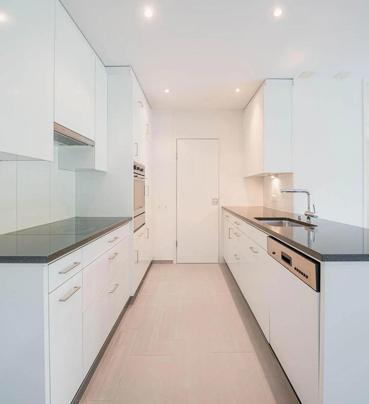 Appartement 3.5 pièces à Feuerthalen - Photo 2 sur 10