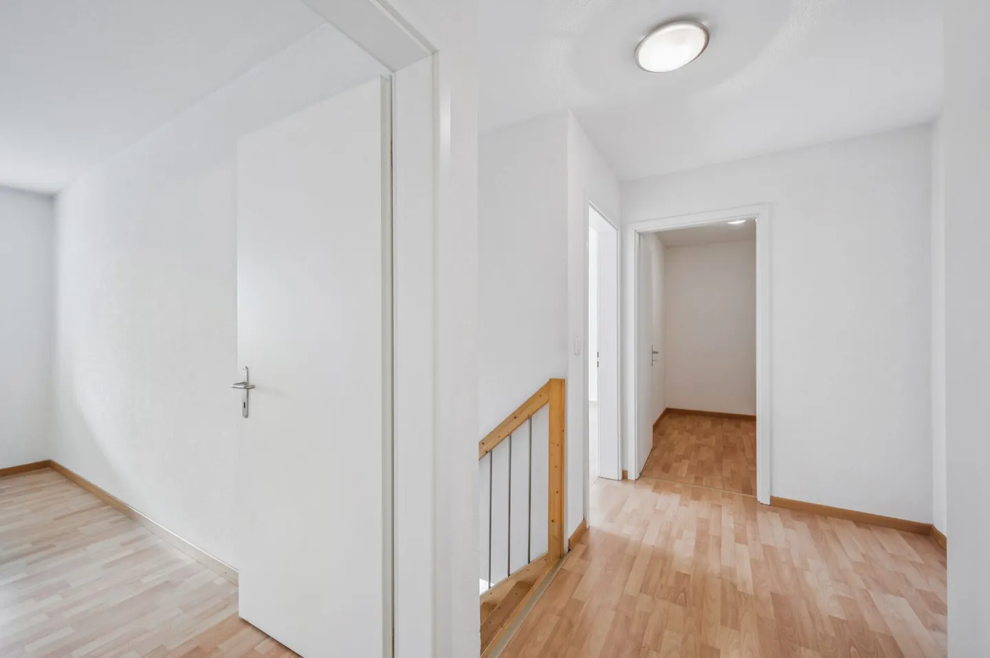 Inviting 4.5-Room Duplex Apartment - Photo 8 of 13