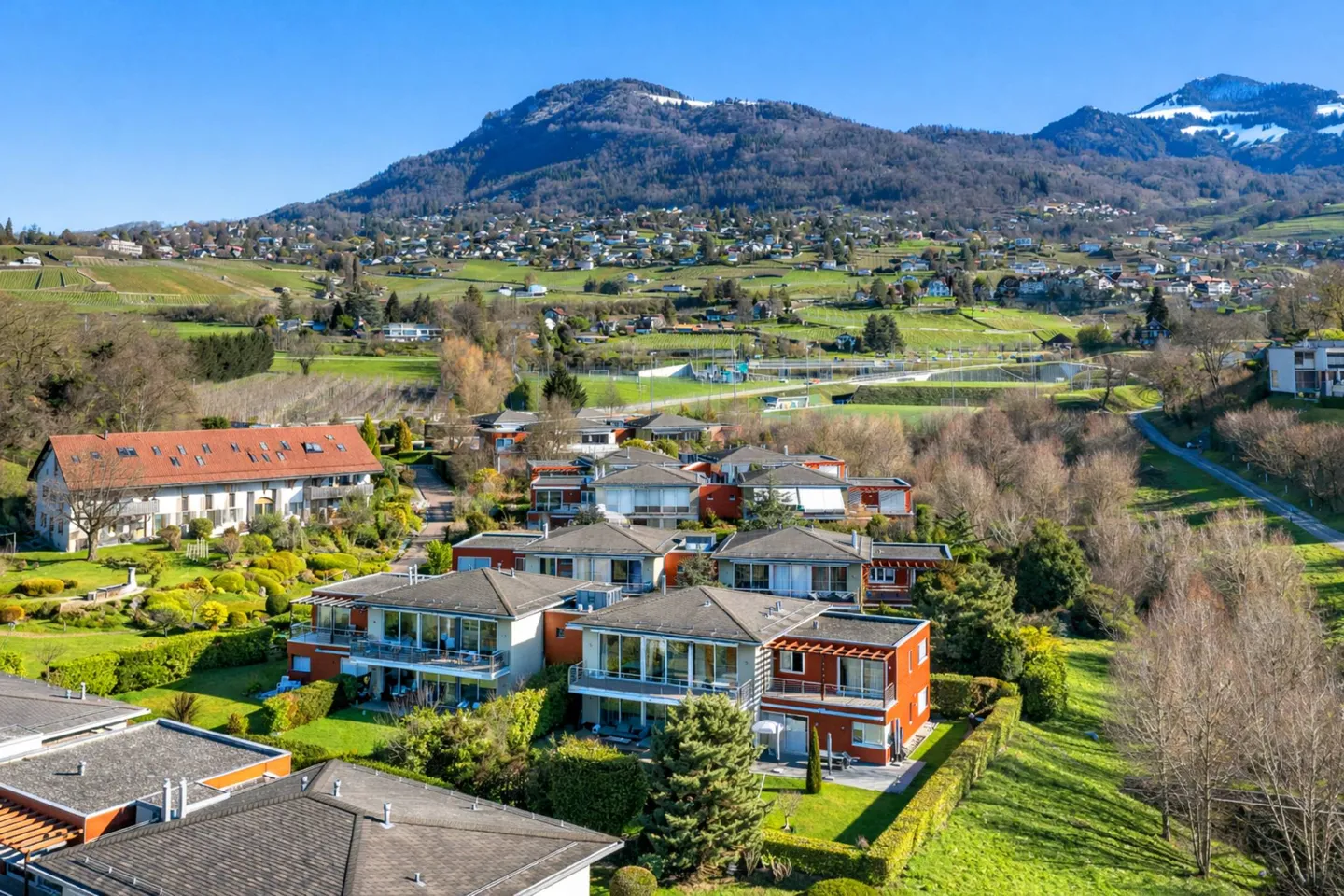 Geräumige Wohnung mit Garten - Foto 1 von 13