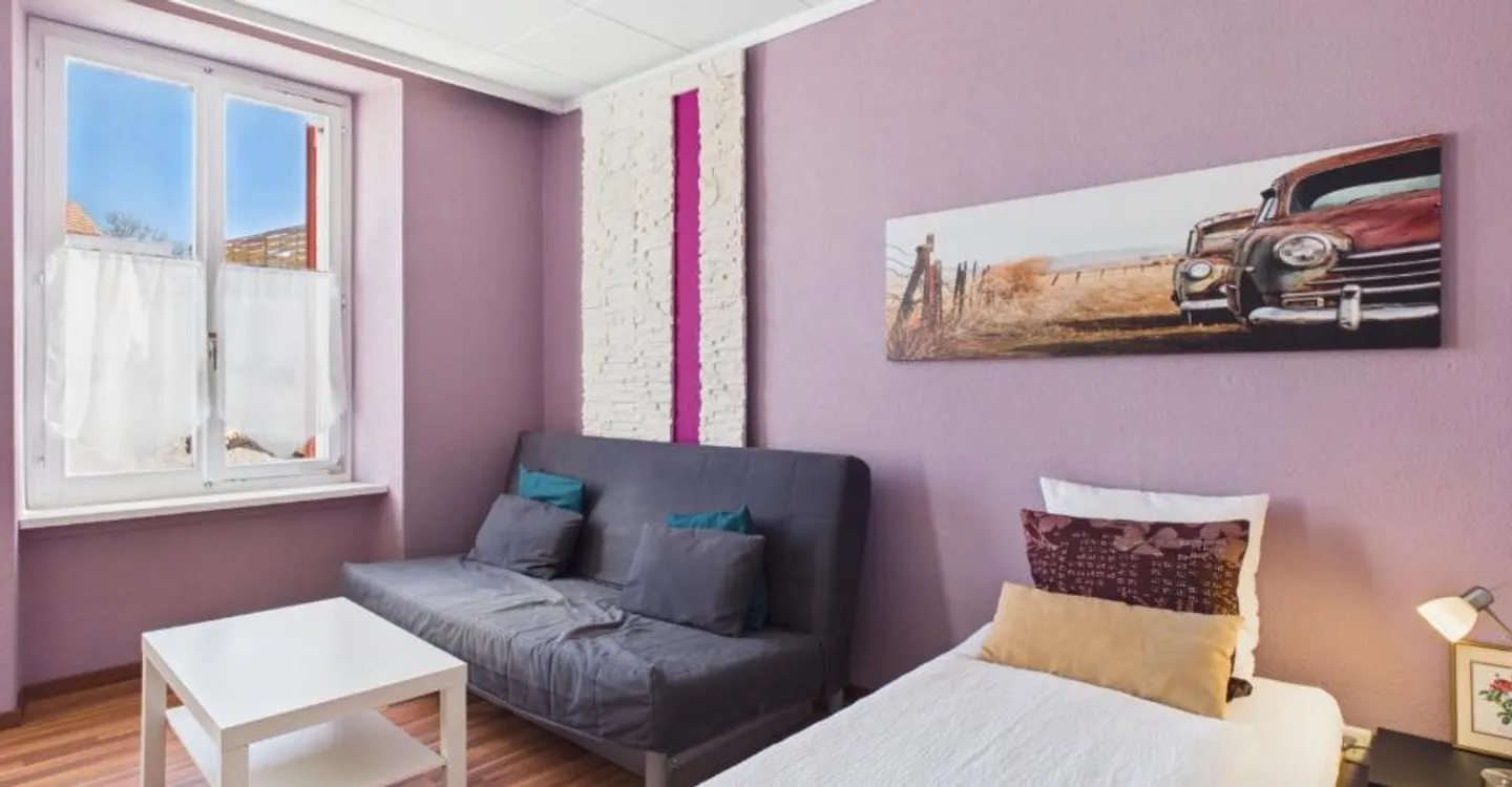 Commercial Space in Prime Location - Photo 7 of 12
