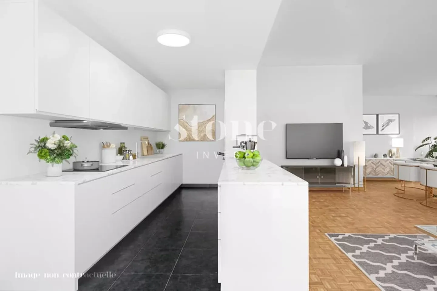 Apartment with panoramic view of the lake and mountains + POOL - Photo 1 of 12