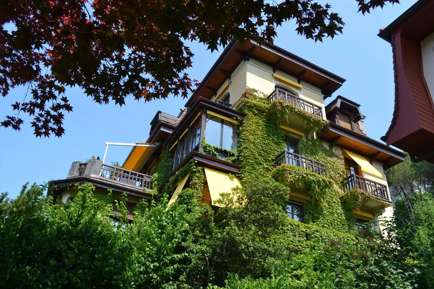 3,5-Zimmer-Wohnung mit Terrasse im Zentrum von Montreux, nur wenige Schritte vom See entfernt - Foto 10 von 10