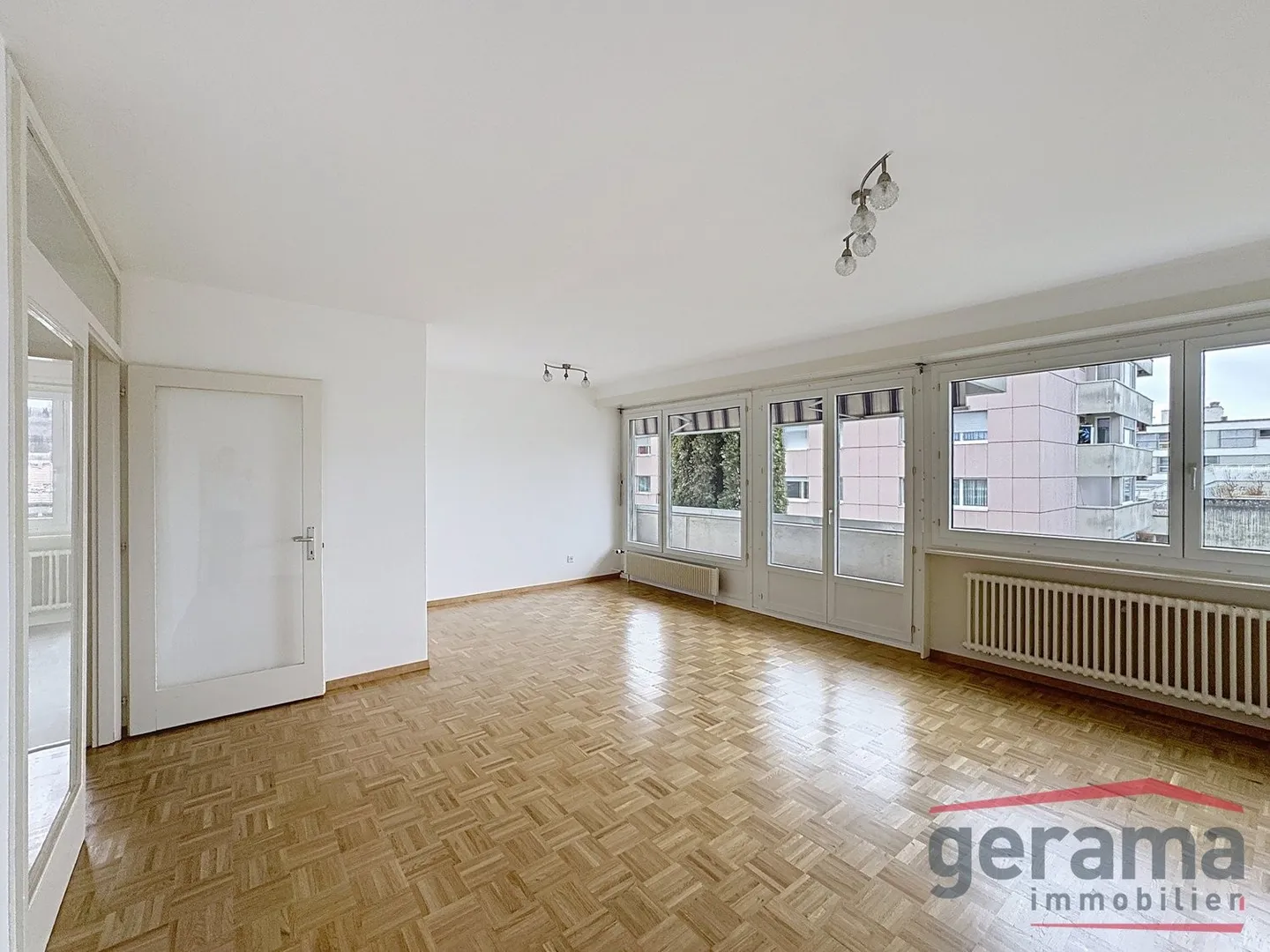 Appartement 4.5 au 1er étage - Photo 2 sur 7