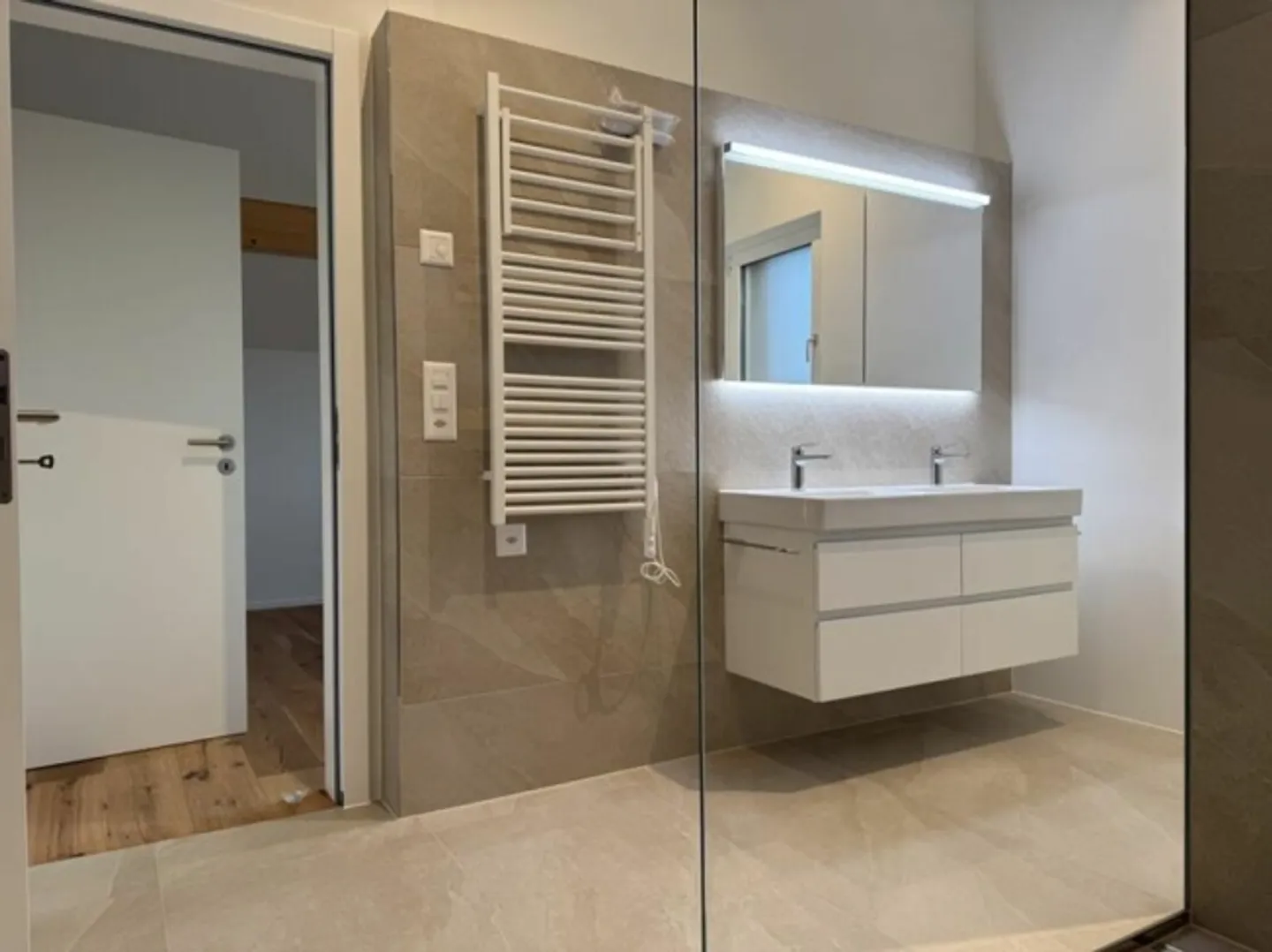 Casa bifamiliare moderna e di alta qualità 5.5-DEFH con molto spazio a Niederglatt SG - Foto 13 di 13