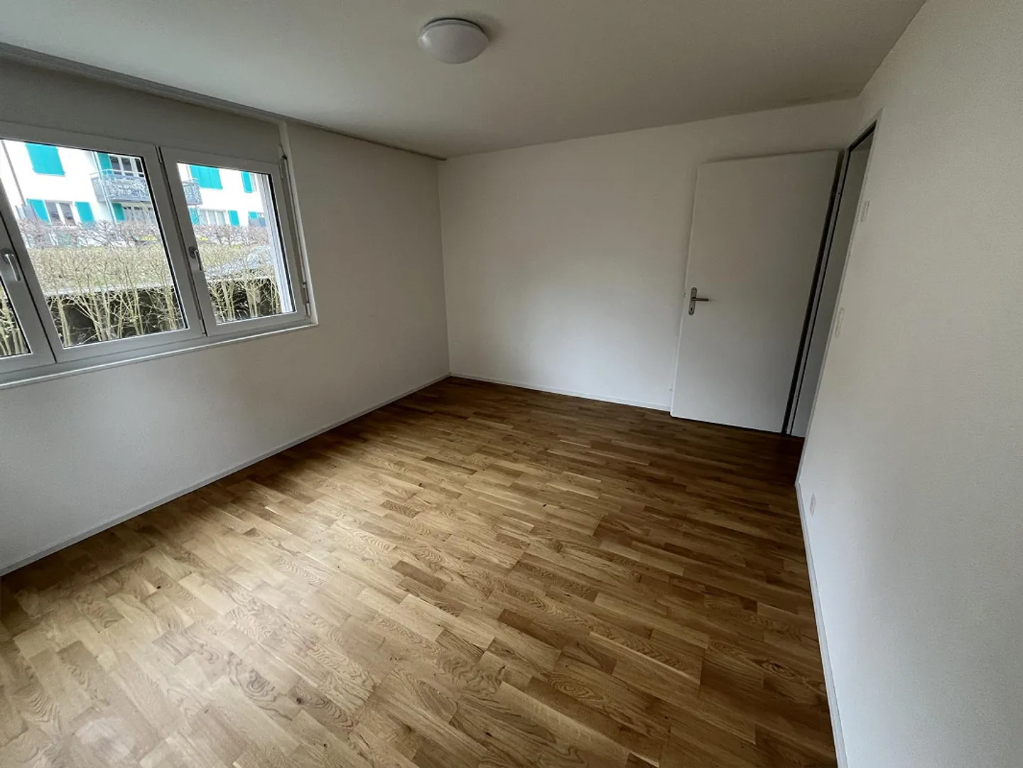 Oasi moderna di 2,5 stanze con giardino d'inverno e giardino privato a Wattwil - Foto 6 di 6