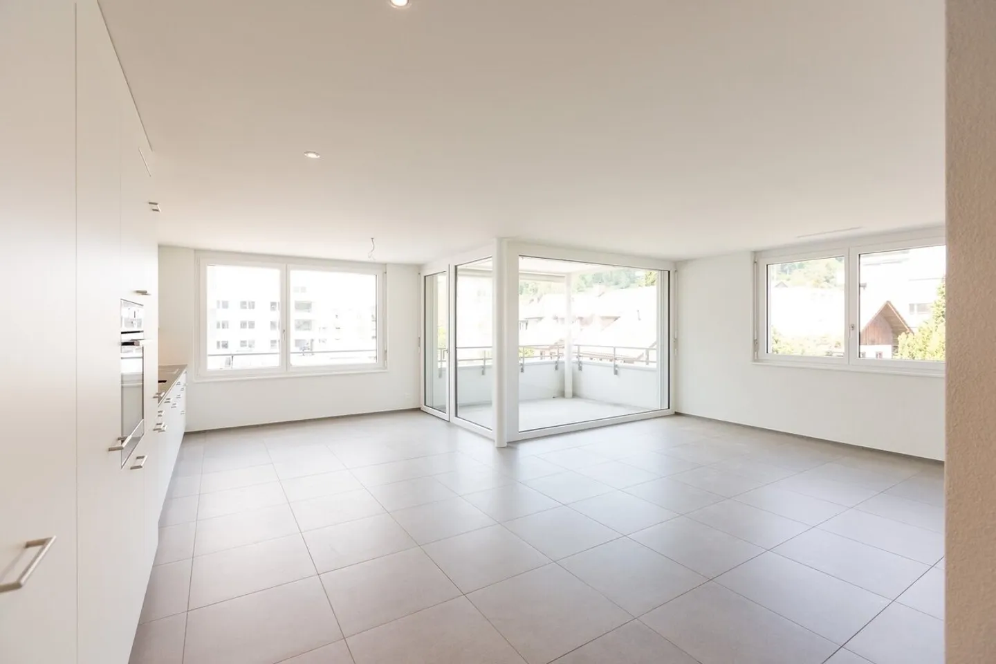 Appartamento moderno con vista - Foto 2 di 7