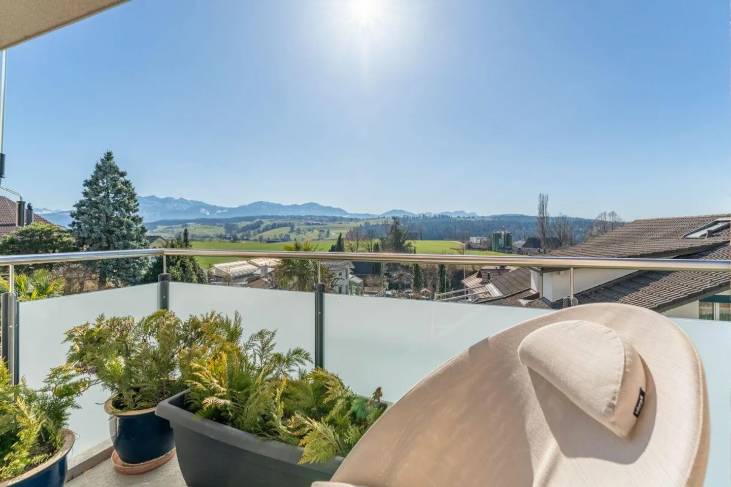 Casa di 7,5 stanze con vista fenomenale sulla montagna - Foto 1 di 14