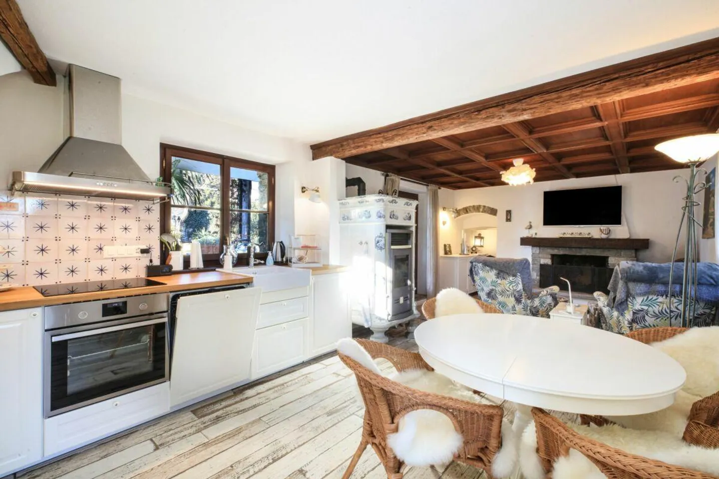 CUGNASCO - Incantevole villa con con parco e depandance per gli ospiti - Foto 22 di 30