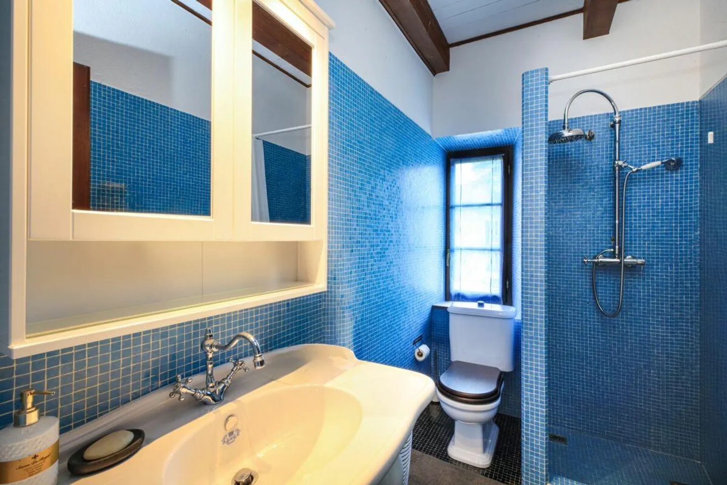 CUGNASCO - Incantevole villa con con parco e depandance per gli ospiti - Foto 25 di 30