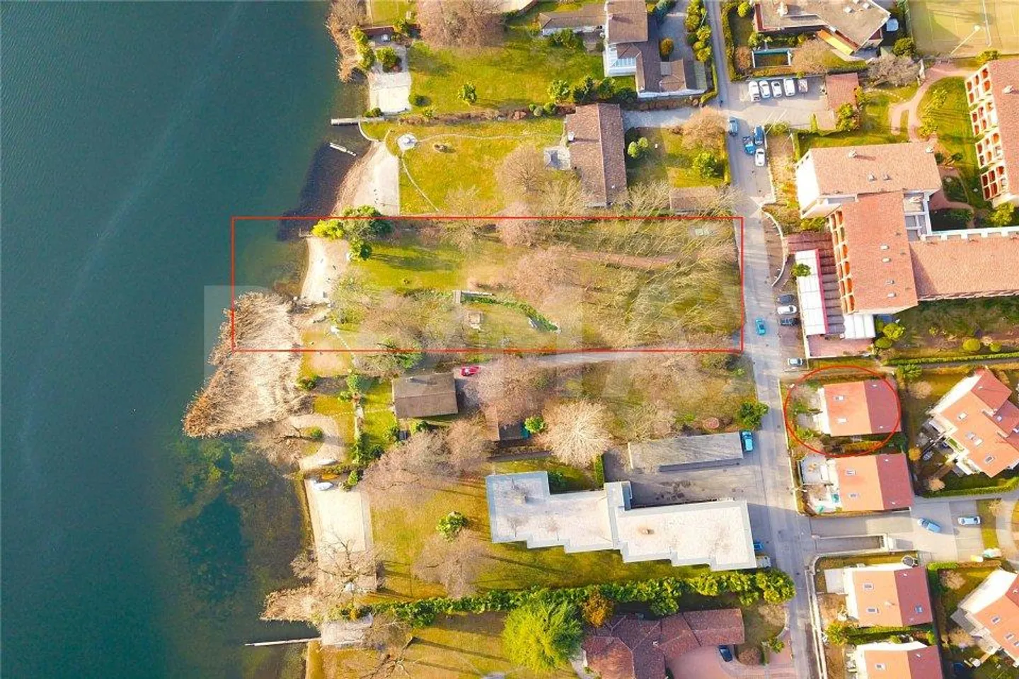 Vivere vicino al lago - Casa unifamiliare con accesso alla spiaggia - Foto 1 di 13