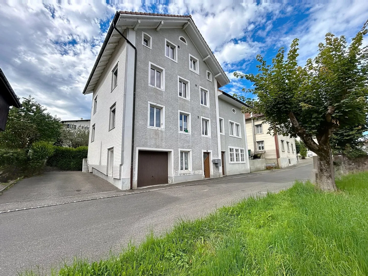 Einfamilienhaus mieten - Foto 2 von 9