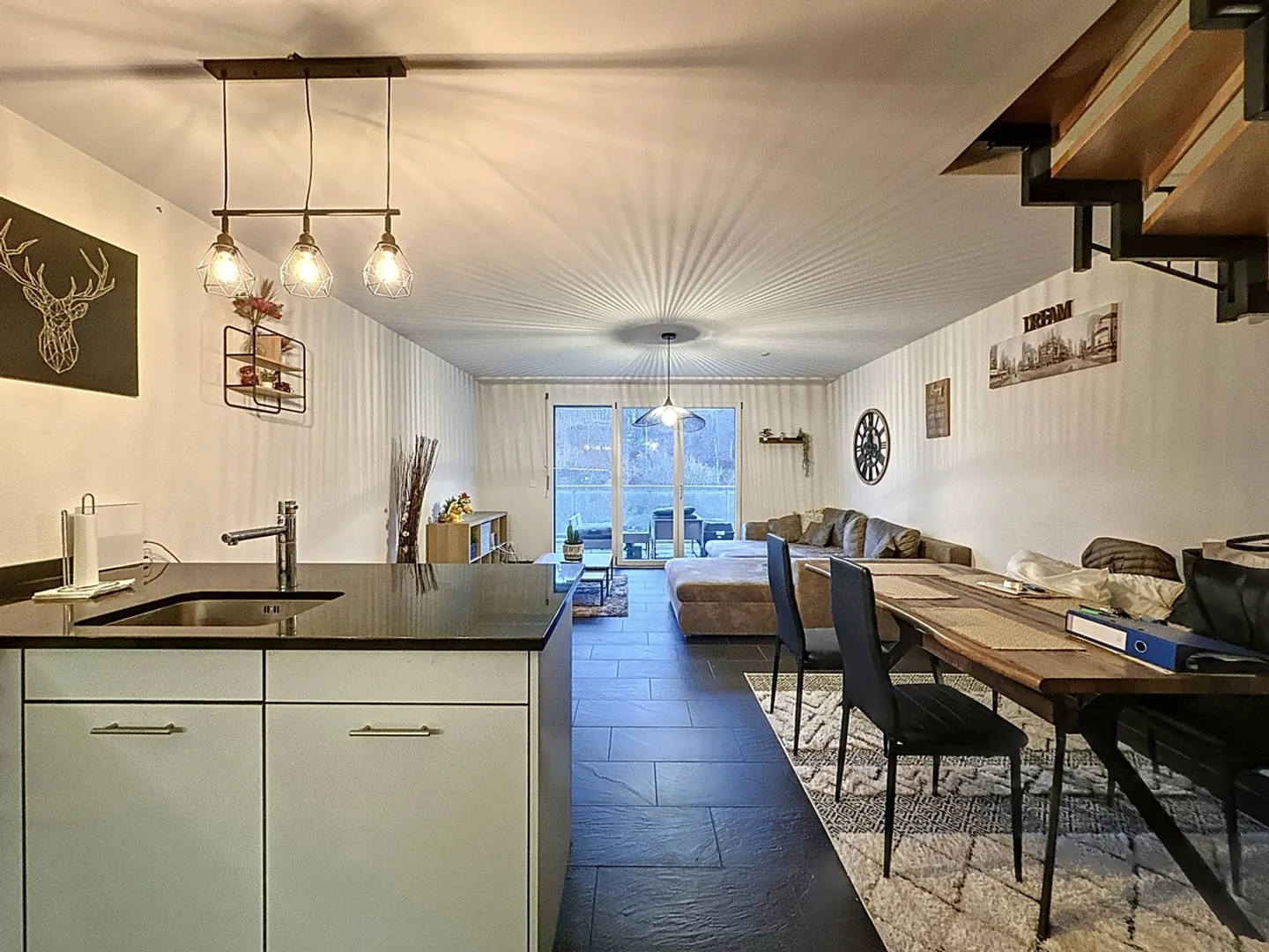 ESCLUSIVITÀ I Grande appartamento duplex di 2,5 locali con terrazza - Foto 1 di 7