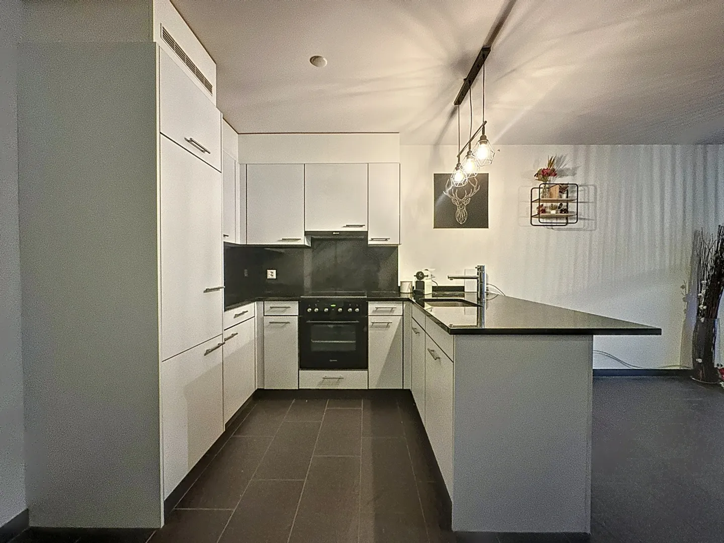 ESCLUSIVITÀ I Grande appartamento duplex di 2,5 locali con terrazza - Foto 4 di 7