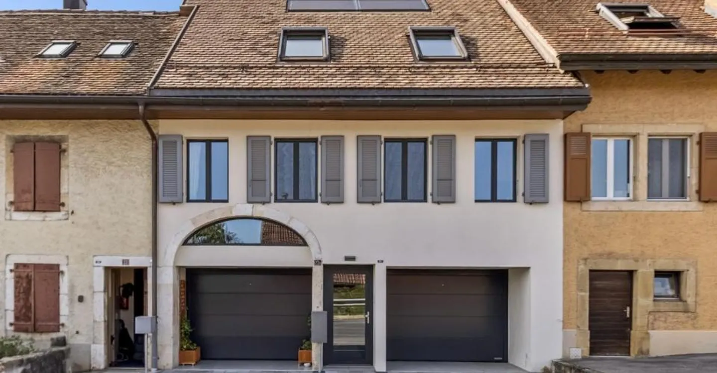 Un esprit maison à 2' de la Sarraz ! - Foto 3 di 13