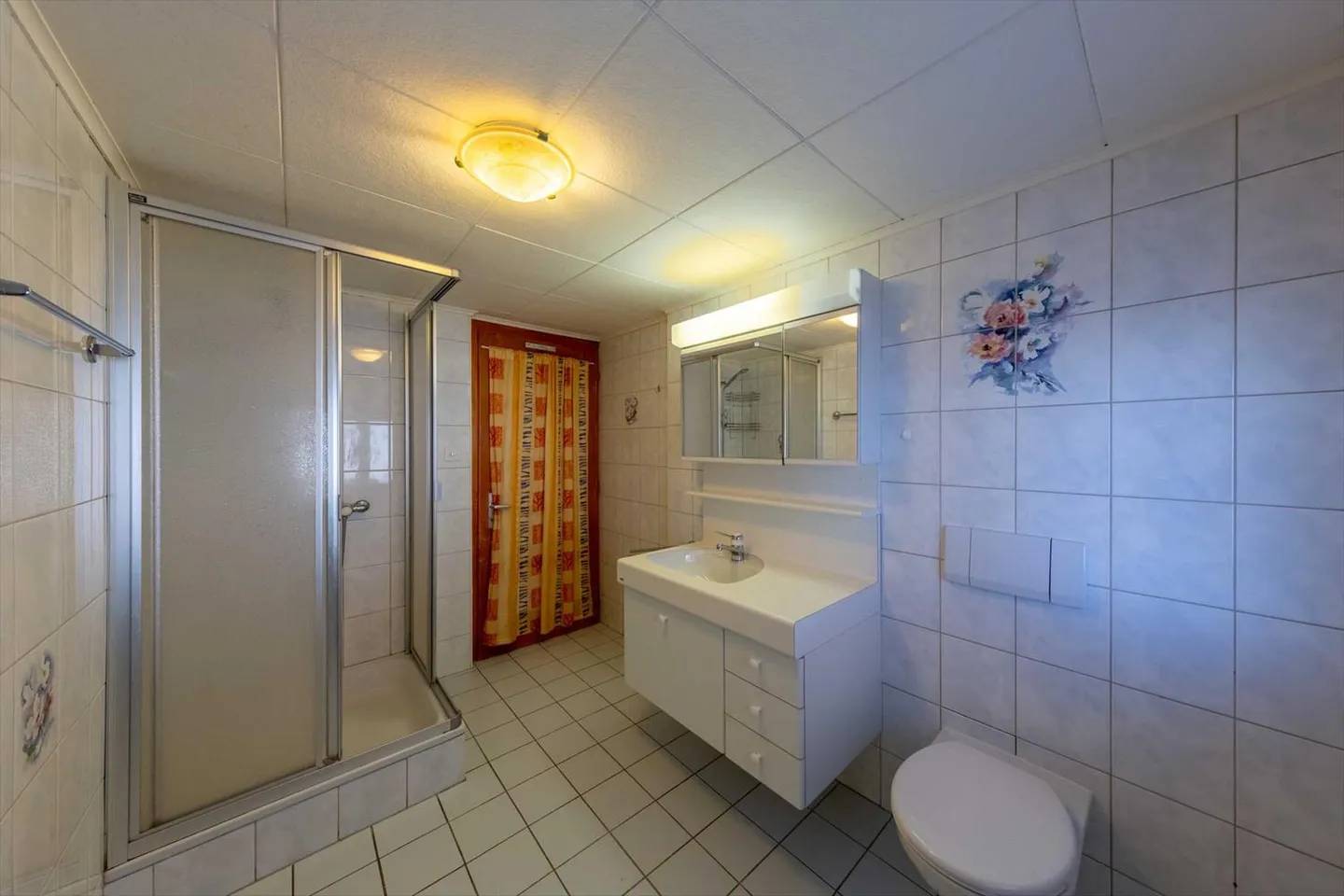 Village House with Potential including Café-Restaurant, Maisonette Apartment, Market Hall and Barns - Photo 11 of 13