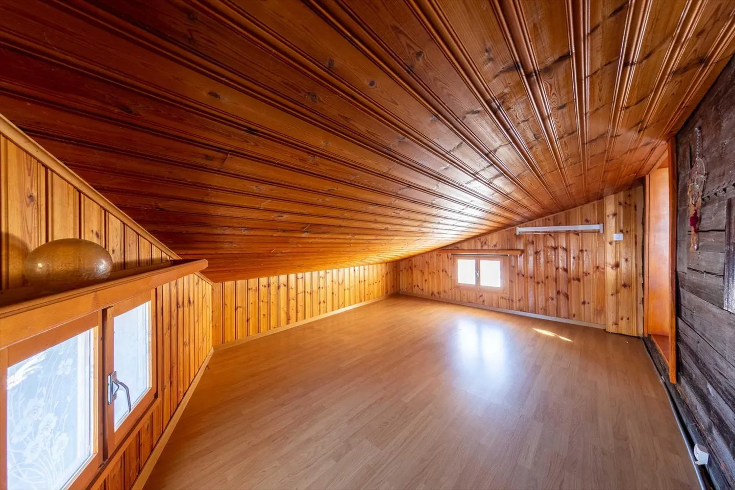 Village House with Potential including Café-Restaurant, Maisonette Apartment, Market Hall and Barns - Photo 13 of 13