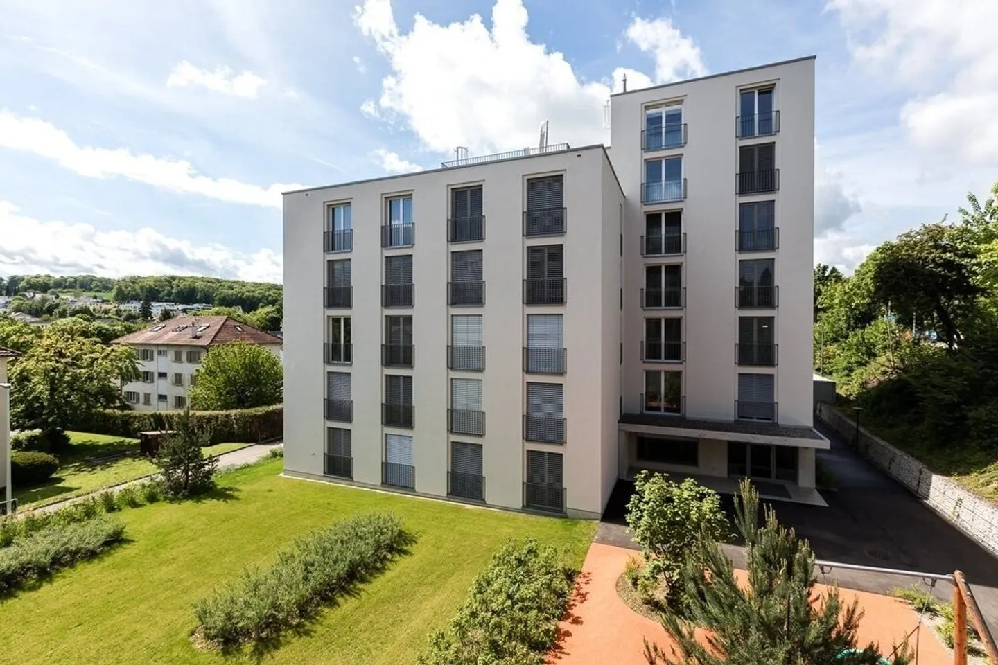 2.5 Room Apartment for Rent in Oberwil BL - Photo 3 of 10