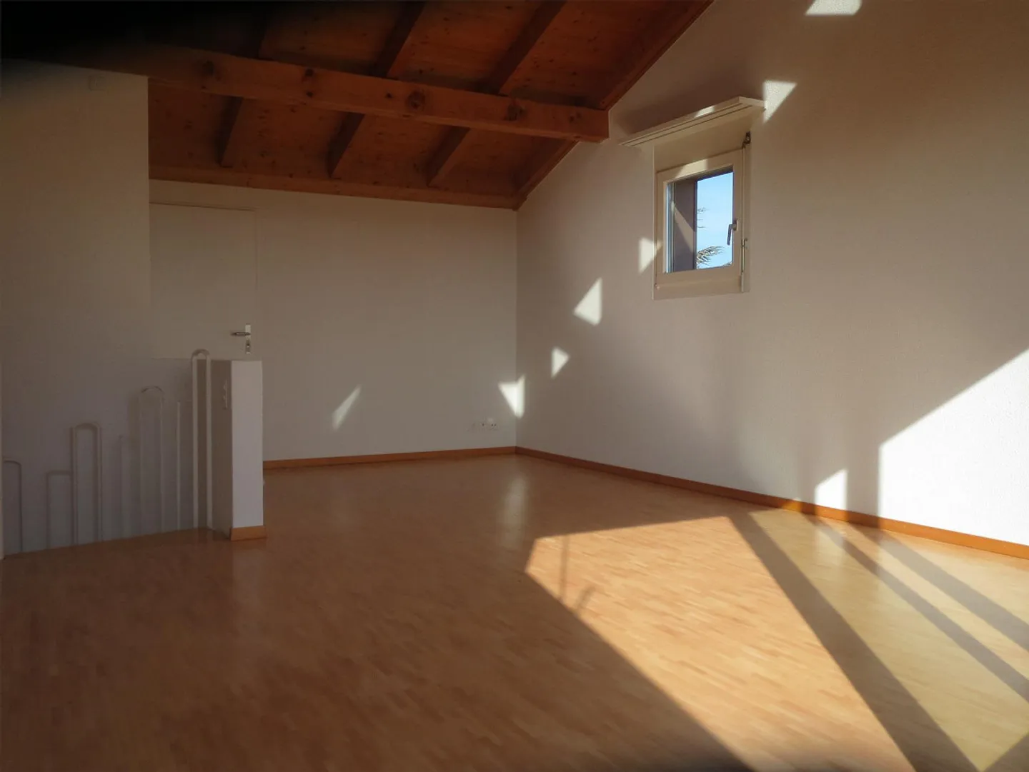 3.5-Maisonette apartment on the 2nd floor right - Photo 6 of 14